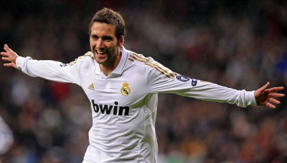 Jiu You-多地结合足球推动全民健康，打造体育强国新格局，足球运动在全民健身中的意义